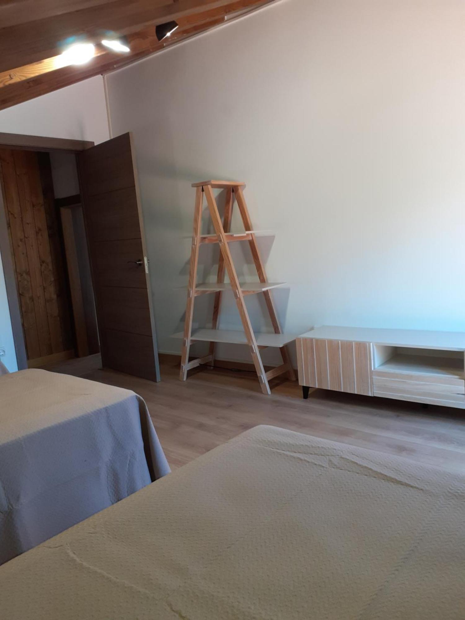 Casa Binuales Apartment Pedruel ภายนอก รูปภาพ